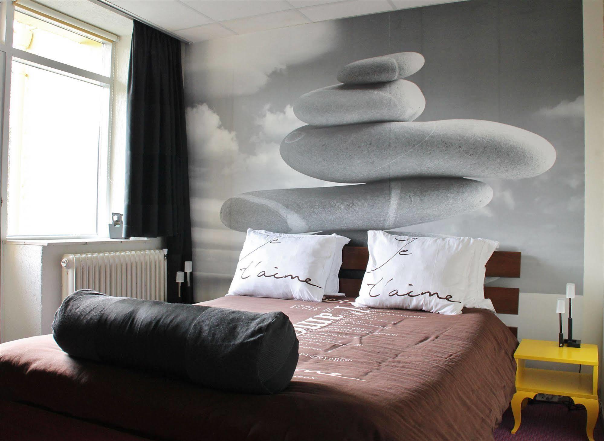Hotel Lela